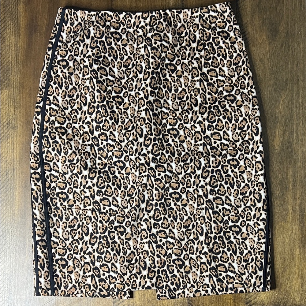 WHBM Leopard Print Pencil Skirt (4)